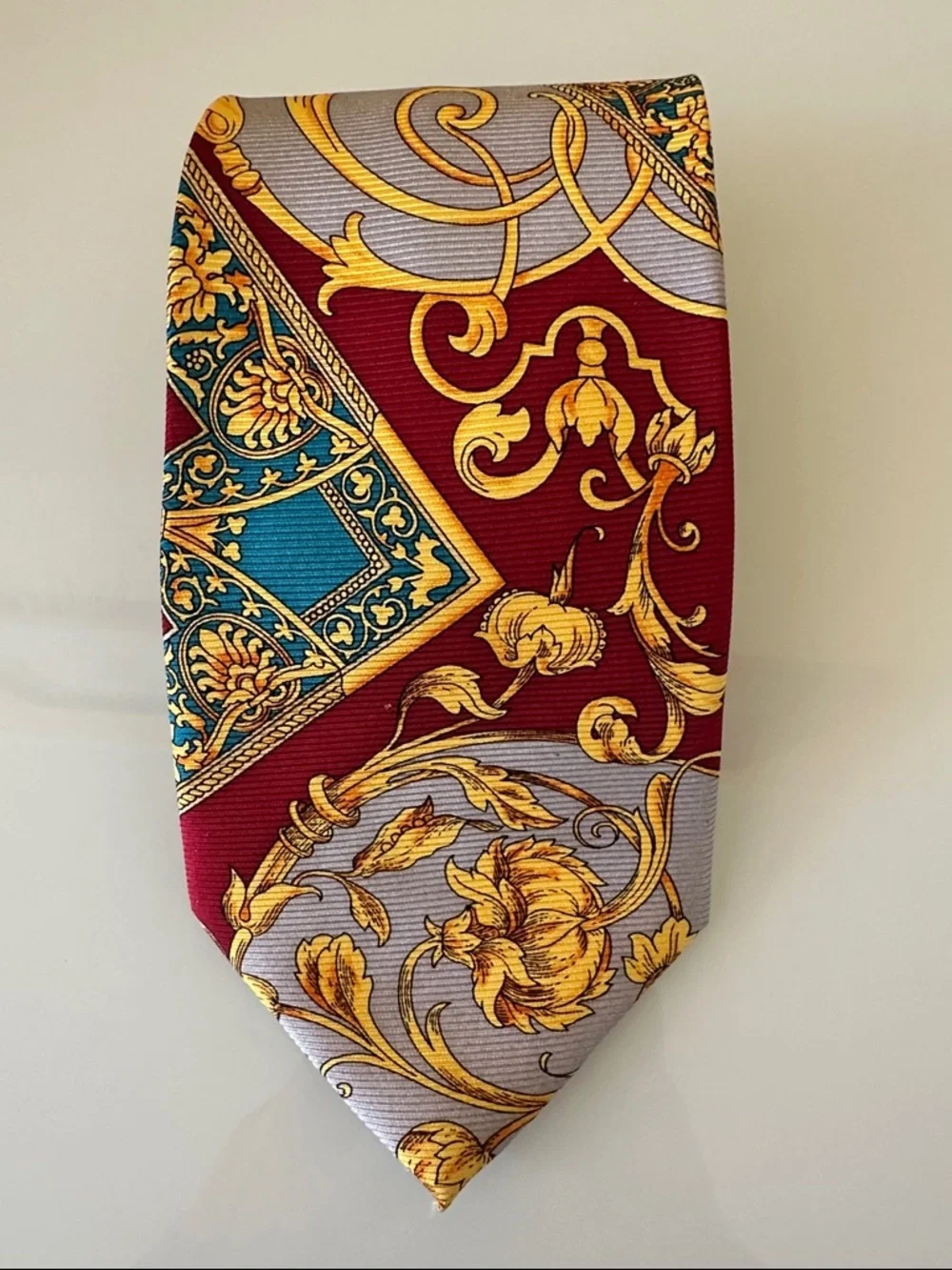 Farentino Ferre Bold Red and Gold Baroque Silk Tie Vintage